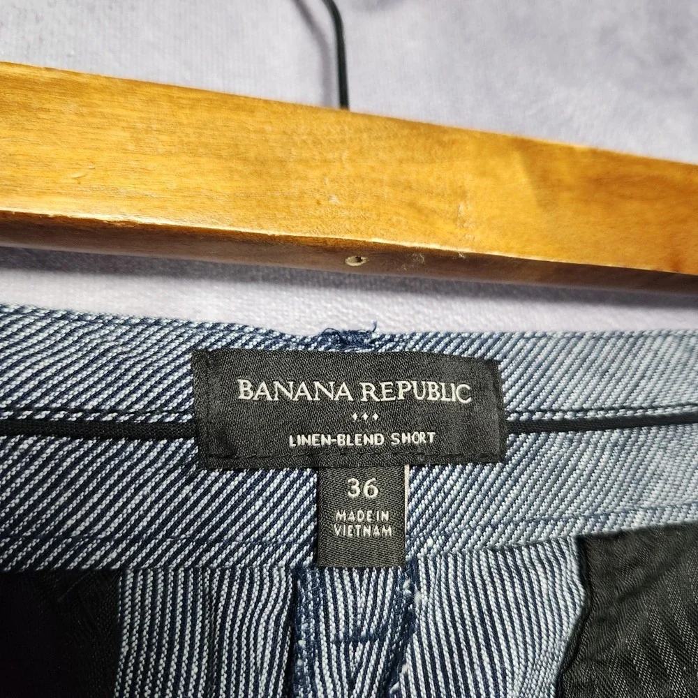 Banana Republic Mens 36 Blue White Stripe Linen Blend Shorts